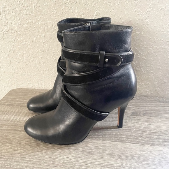 Cole Haan TALIA Nike Air Black Leather Heeled Ankle Booties Shoes Size 8 - Picture 1 of 11